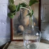 Extended demijohn in transparent glass