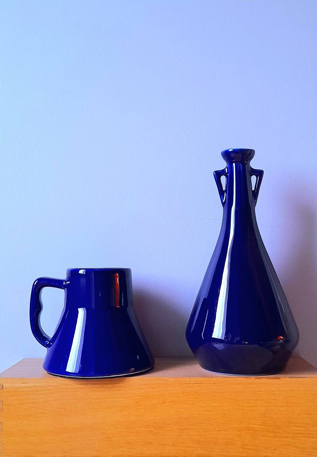 Set of cobalt blue vases