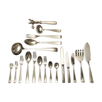 Housewife 151 pieces silver metal boulenger