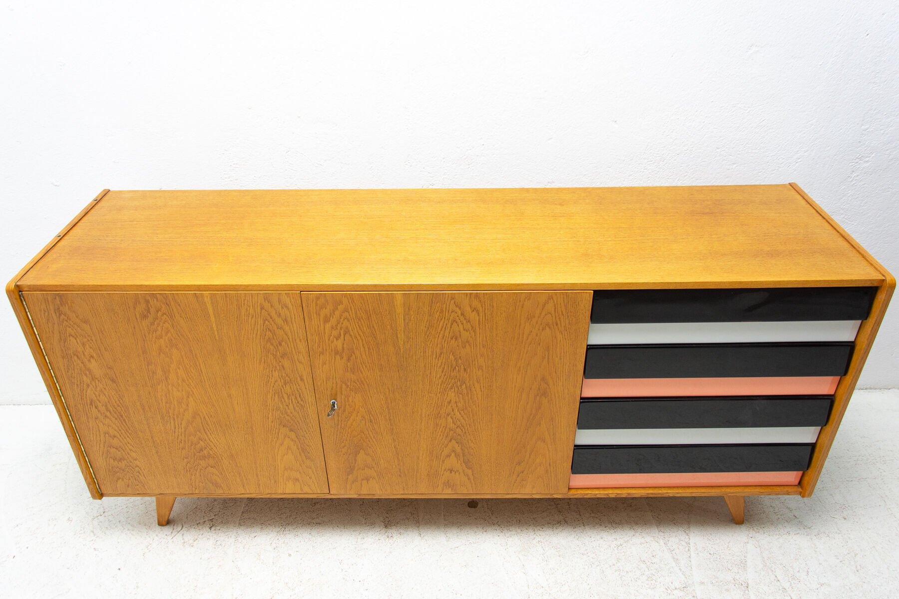Mid Century U-460 sideboard by Jiří Jiroutek for Interiér Praha
