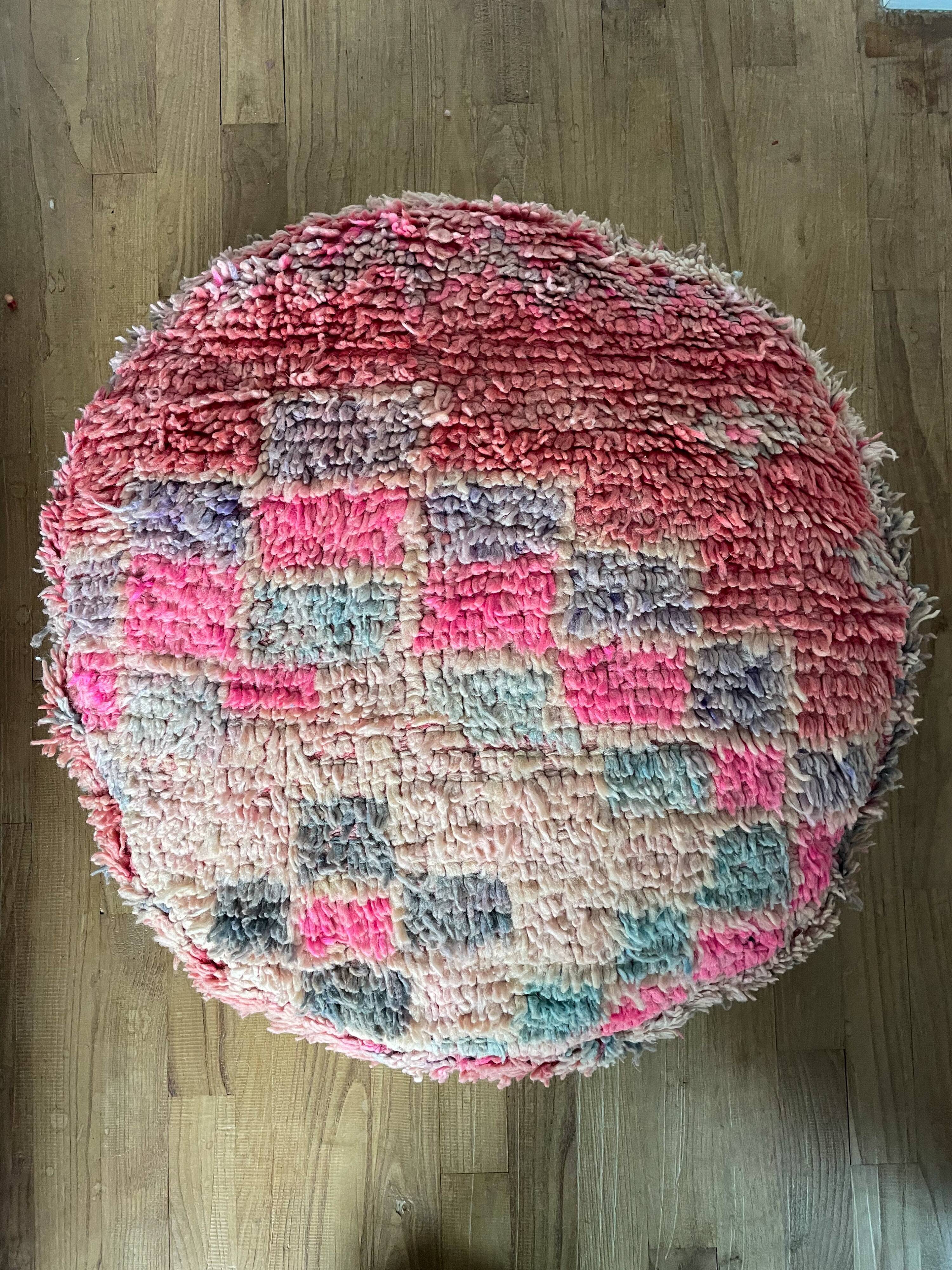 Colorful moroccan pouf berber pouf in round wool handmade bohemian pink