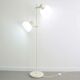 Lampadaire en métal blanc en forme de champignon