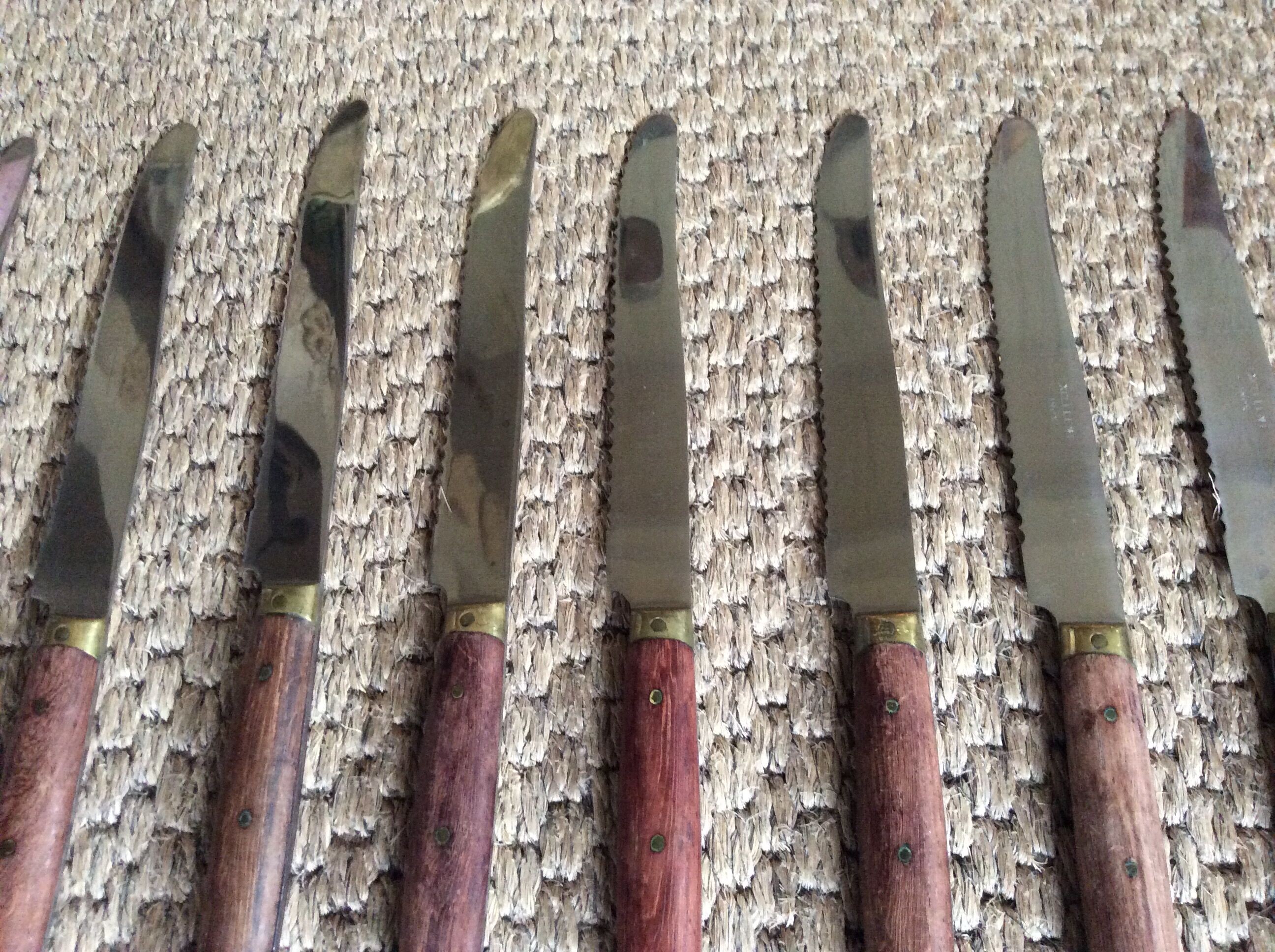 Series of 12 table knives