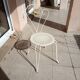 D'époque 4 chaises et 2 fauteuils blancs fer forgé