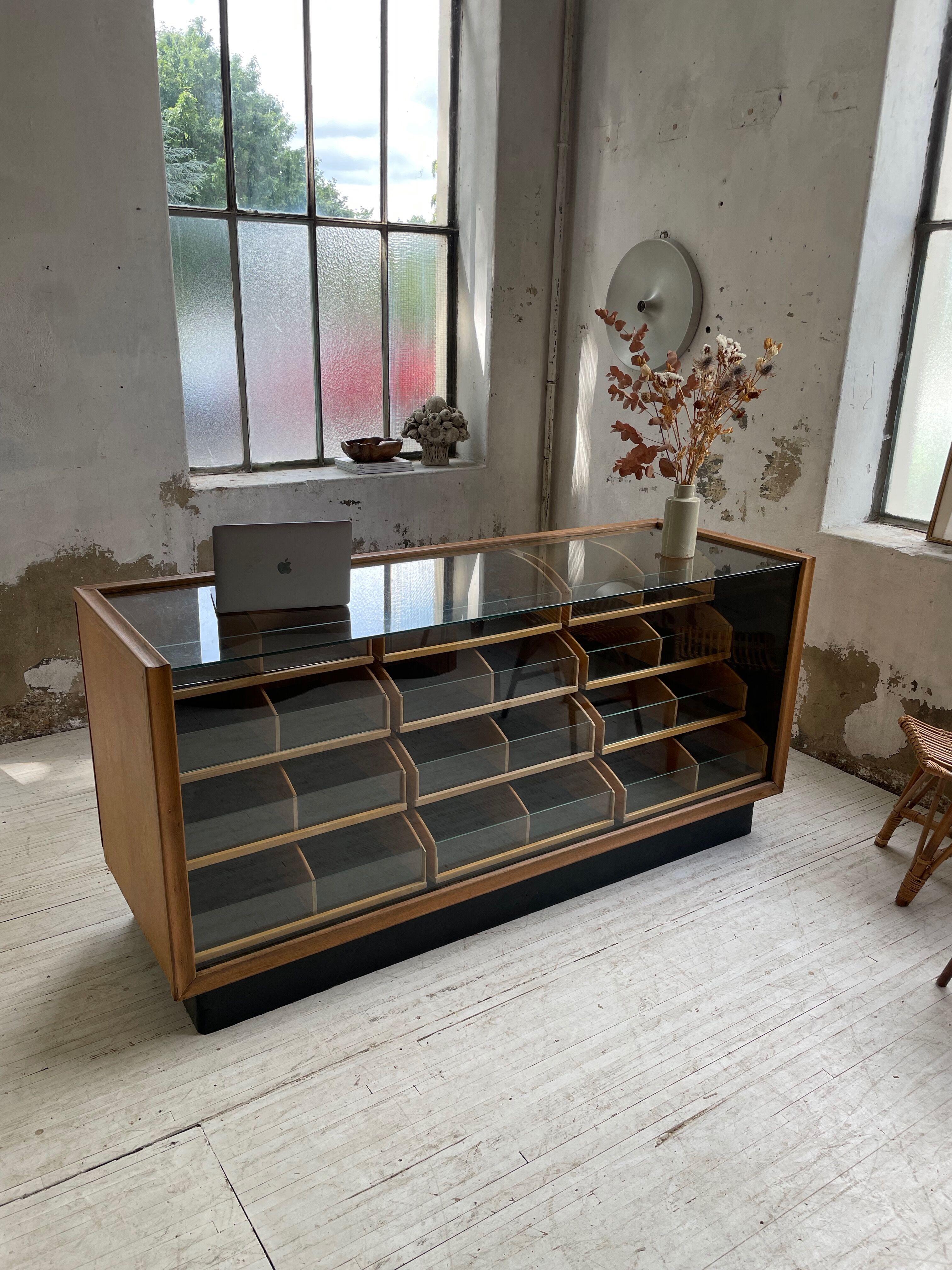 Glass trading post 50s