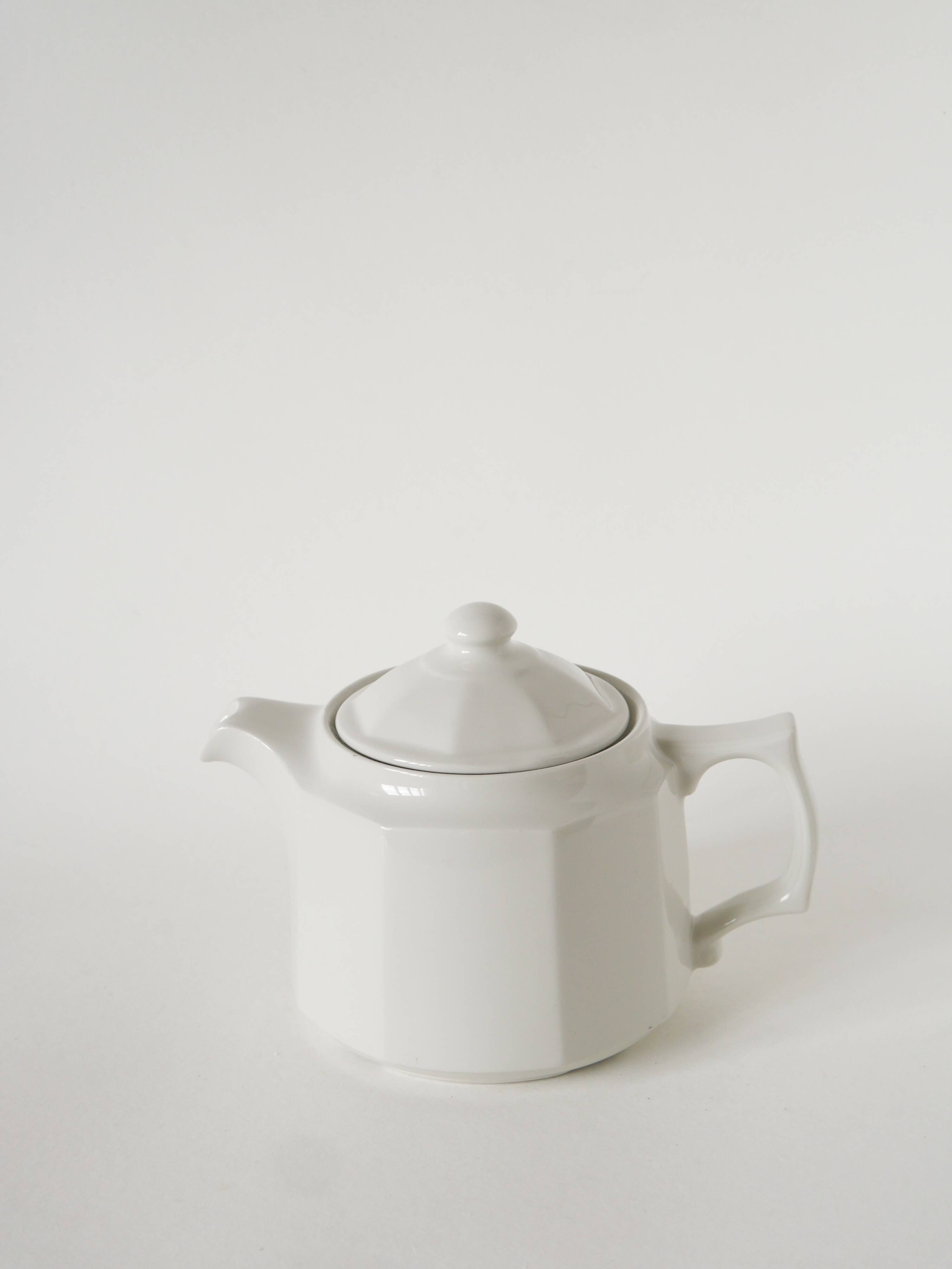 Faceted ceramic teapot, White, 1950
