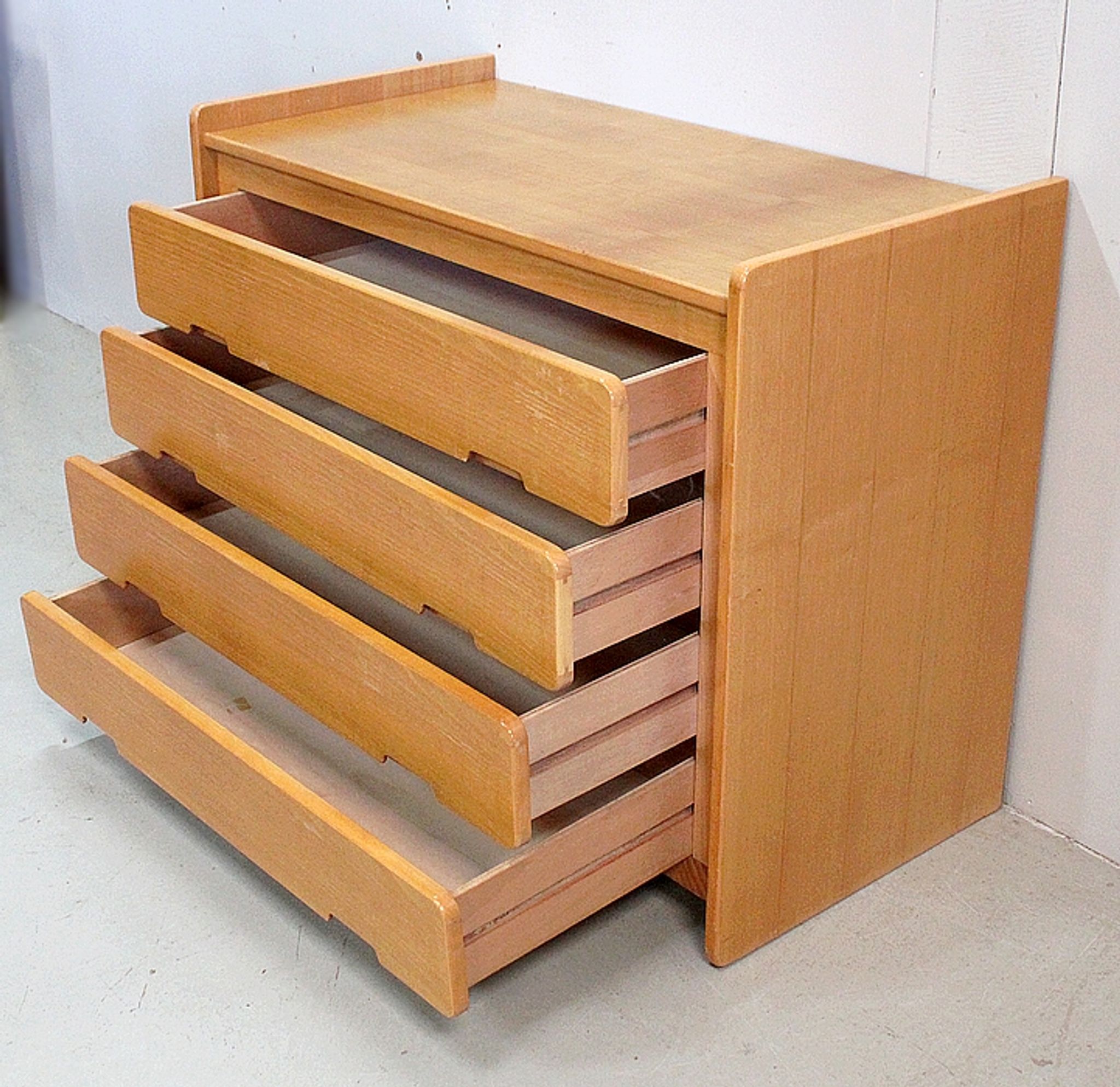 Dresser in massive ash 1970