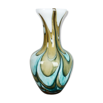 Vase design en opaline 1970s Italie