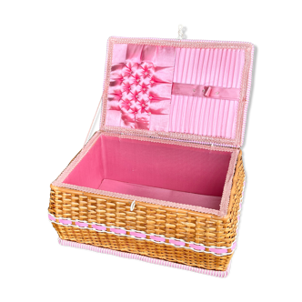 Sewing box TBE wicker and pink scoubidou