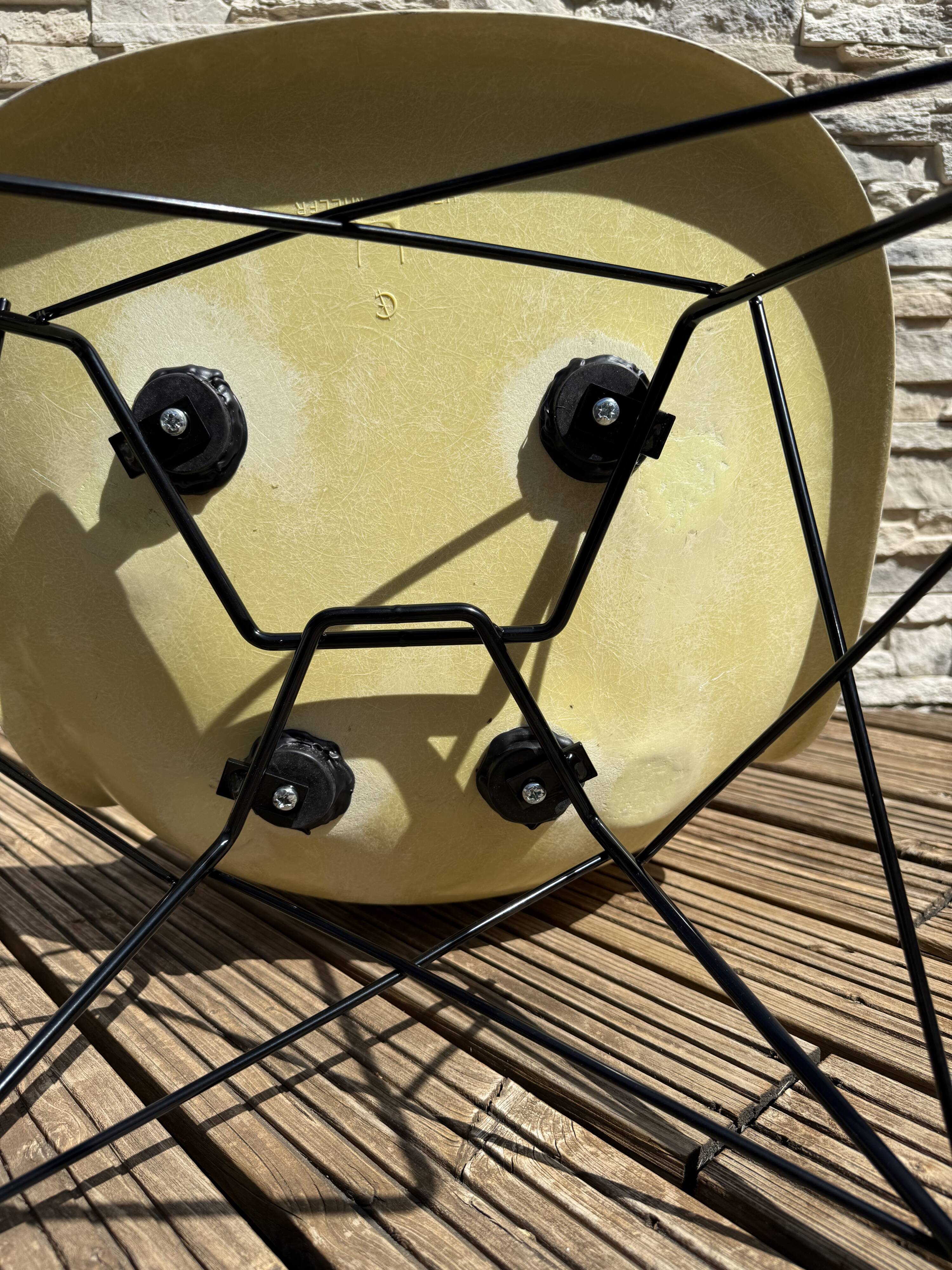 LSR EAMES HERMAN MILLER no VITRA