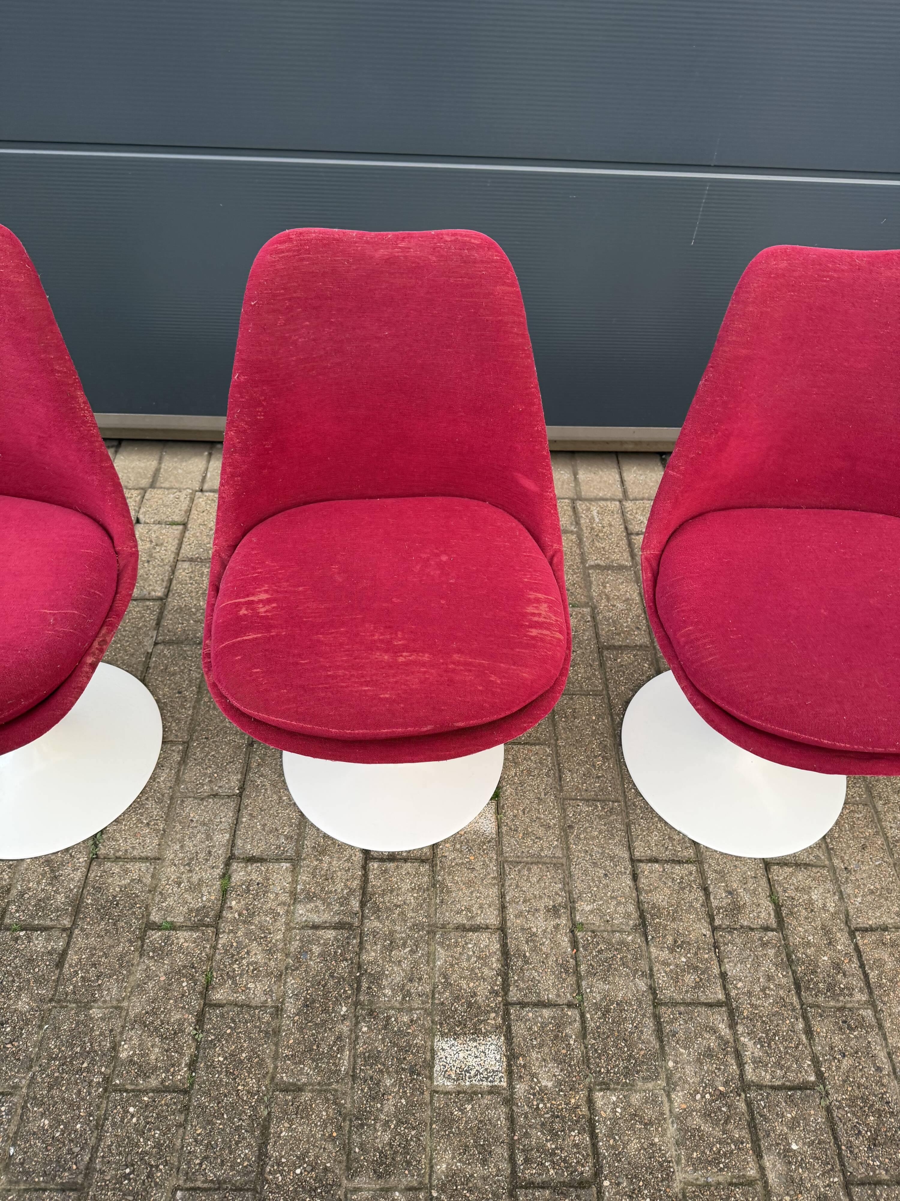 6 original vintage Knoll Tulip chairs by Eero Saarinen