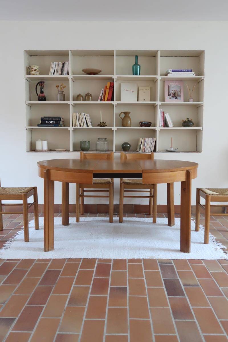 80s round extendable oak dining table