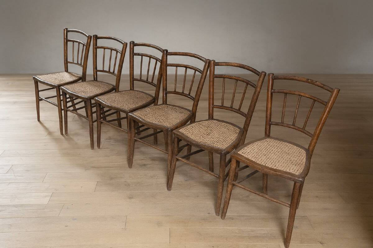 6 chaises en bois courbé d'après Thonet