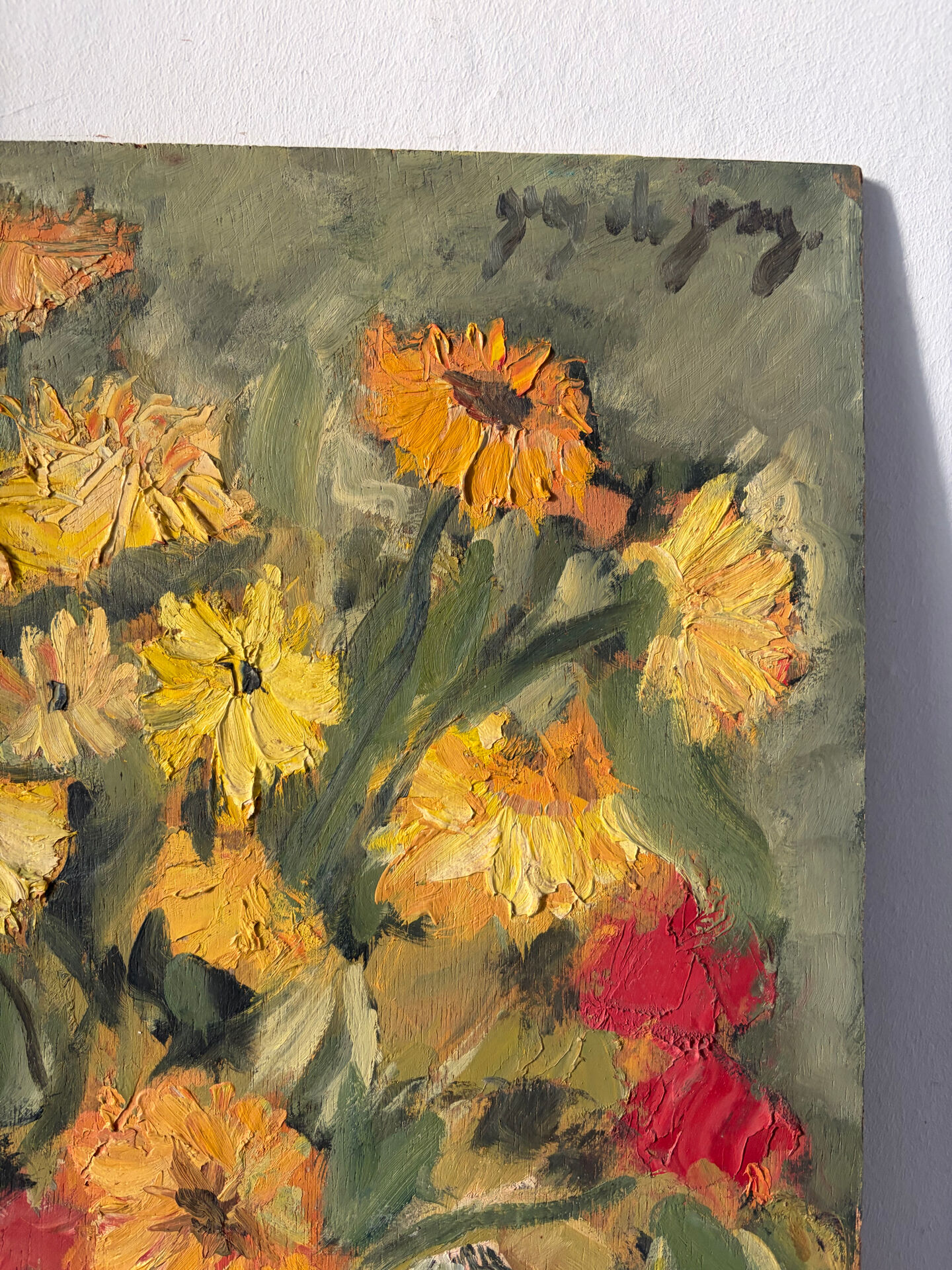 Yellow bouquet, oil on panel signed Guy de Jong.