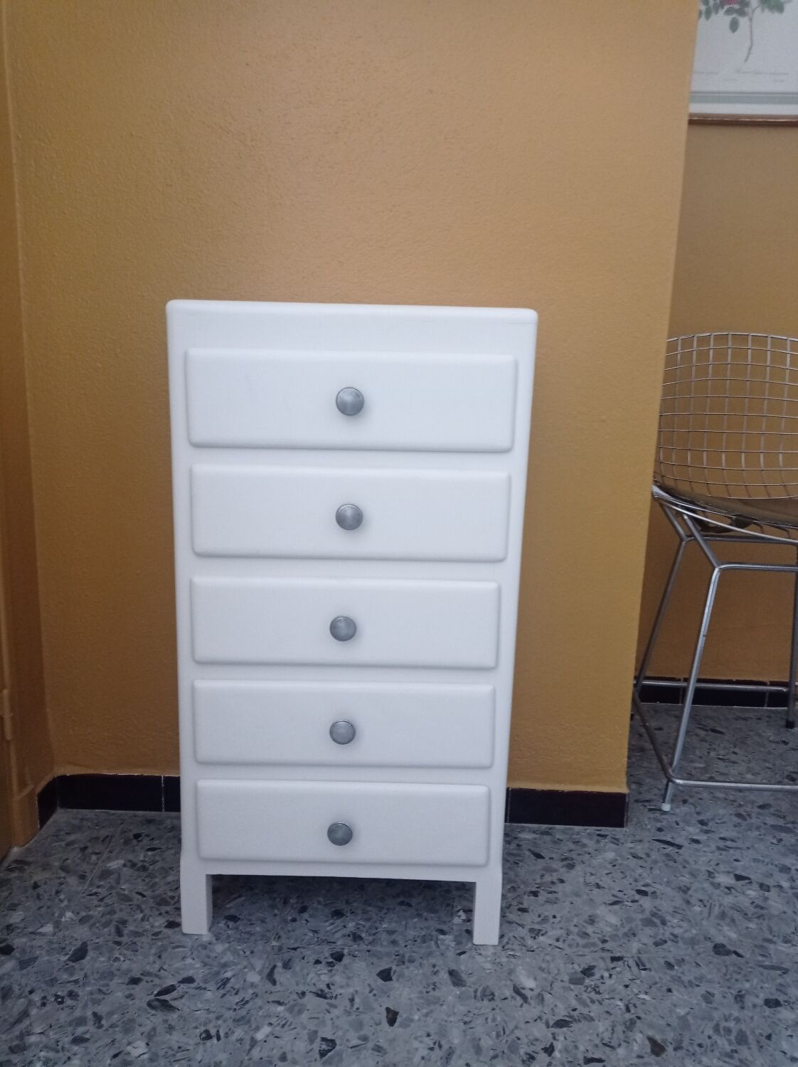 Vintage art deco ragpicker