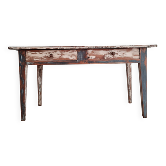 Old patinated farm table with 2 drawers