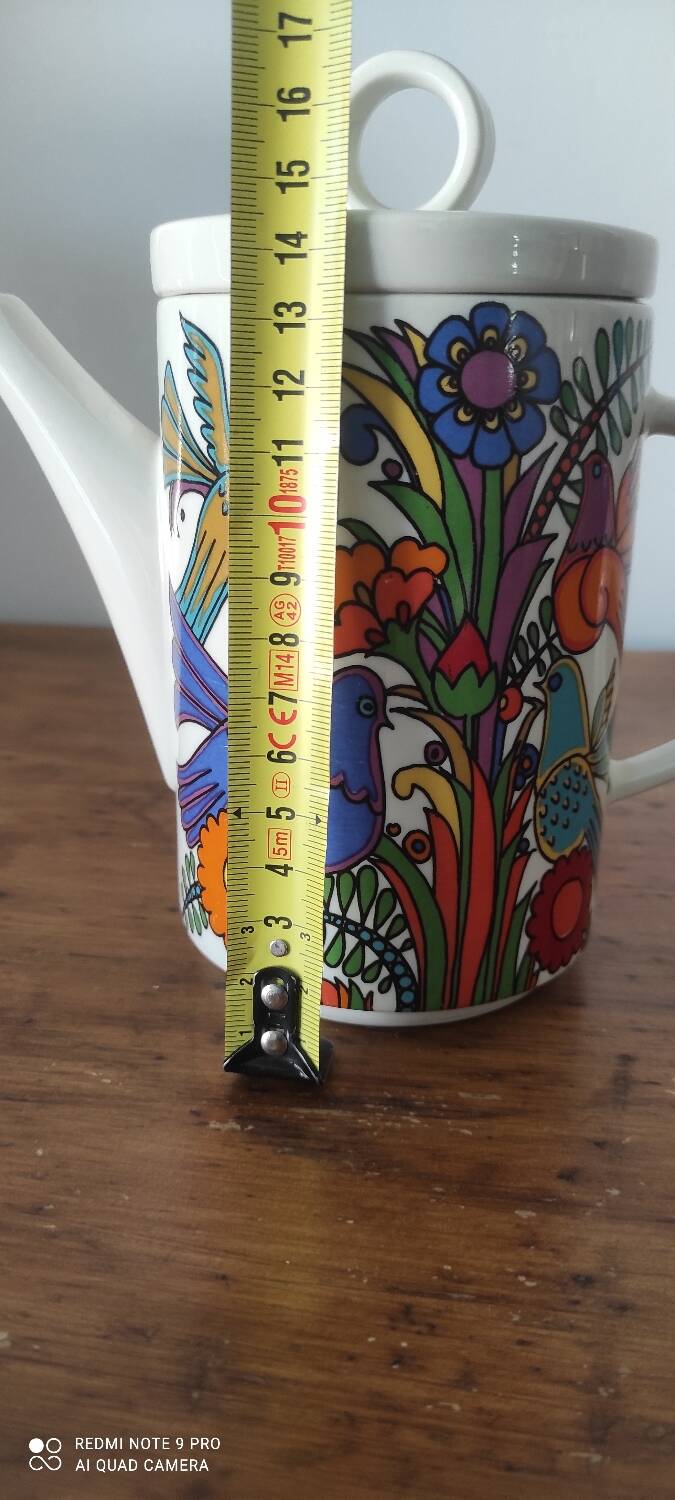 Acapulco coffee maker and milk jug