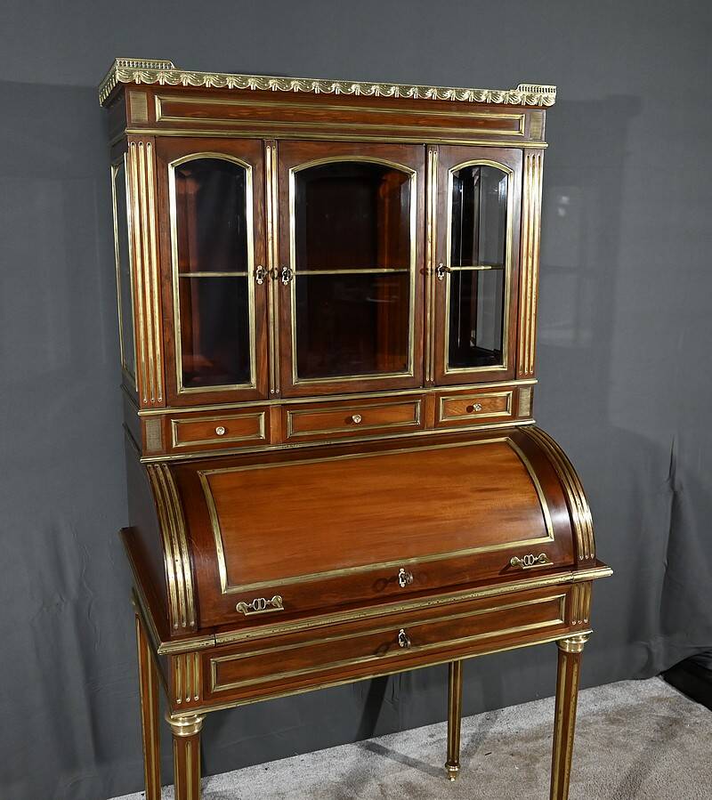 Rare Small Cylinder Desk and Showcase, Louis XVI style – Mid-19th century