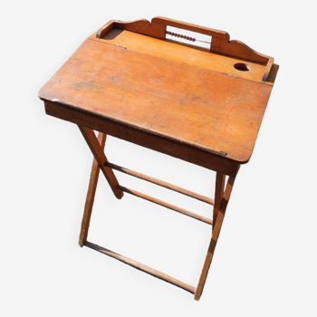 Foldable school desk / table