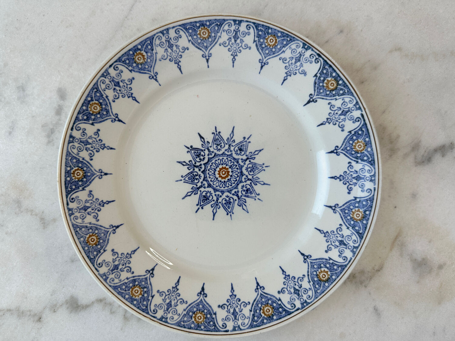 Terre de fer St Armand plate