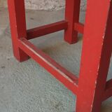 Red pine stool