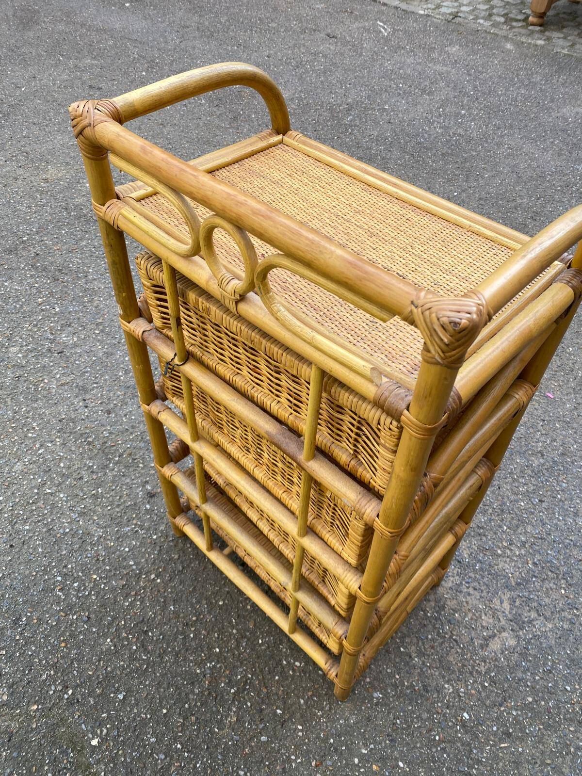 Vintage bamboo and woven rattan chest of drawers with 4 drawers.