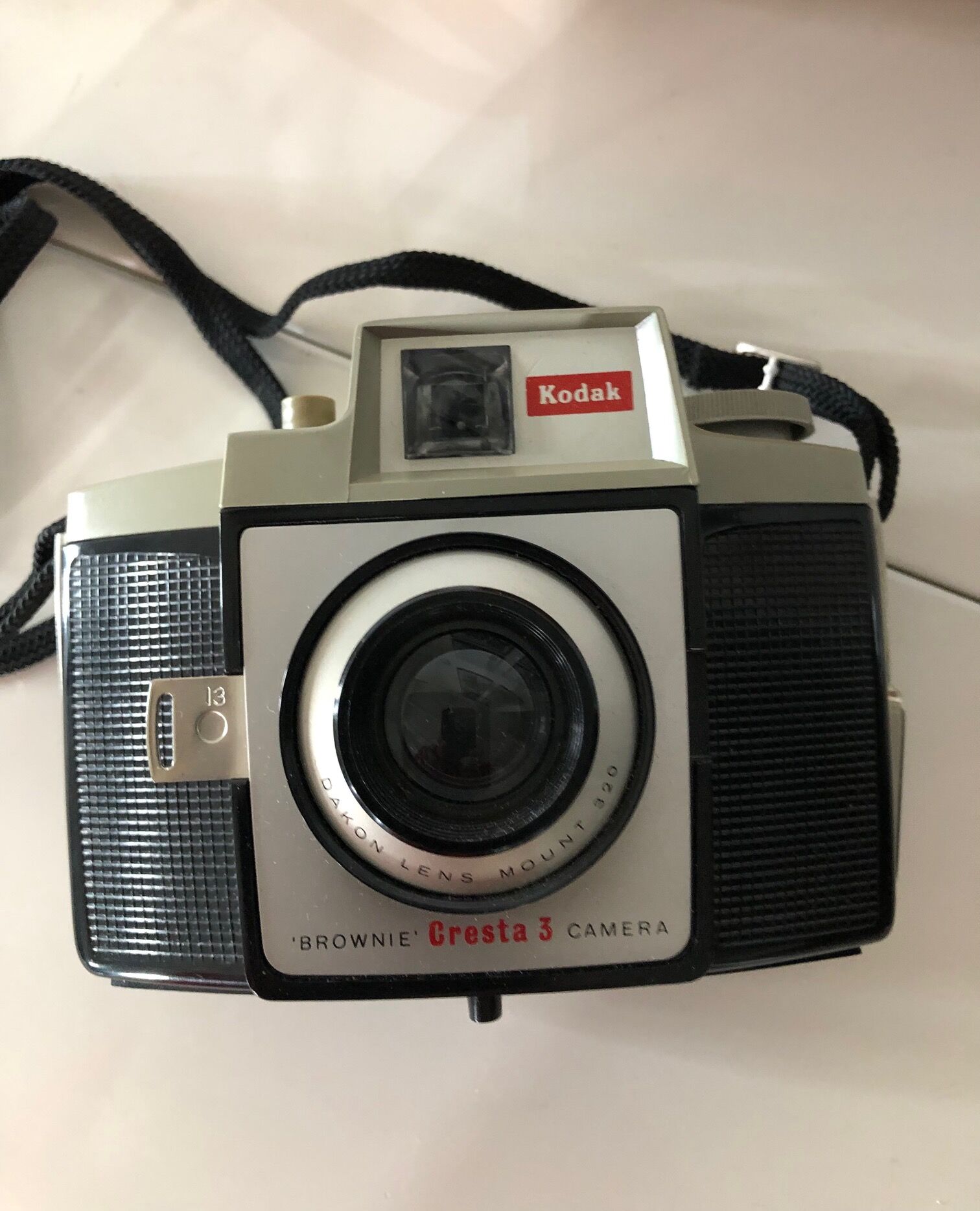 Kodak Brownie Cresta 3 Camera