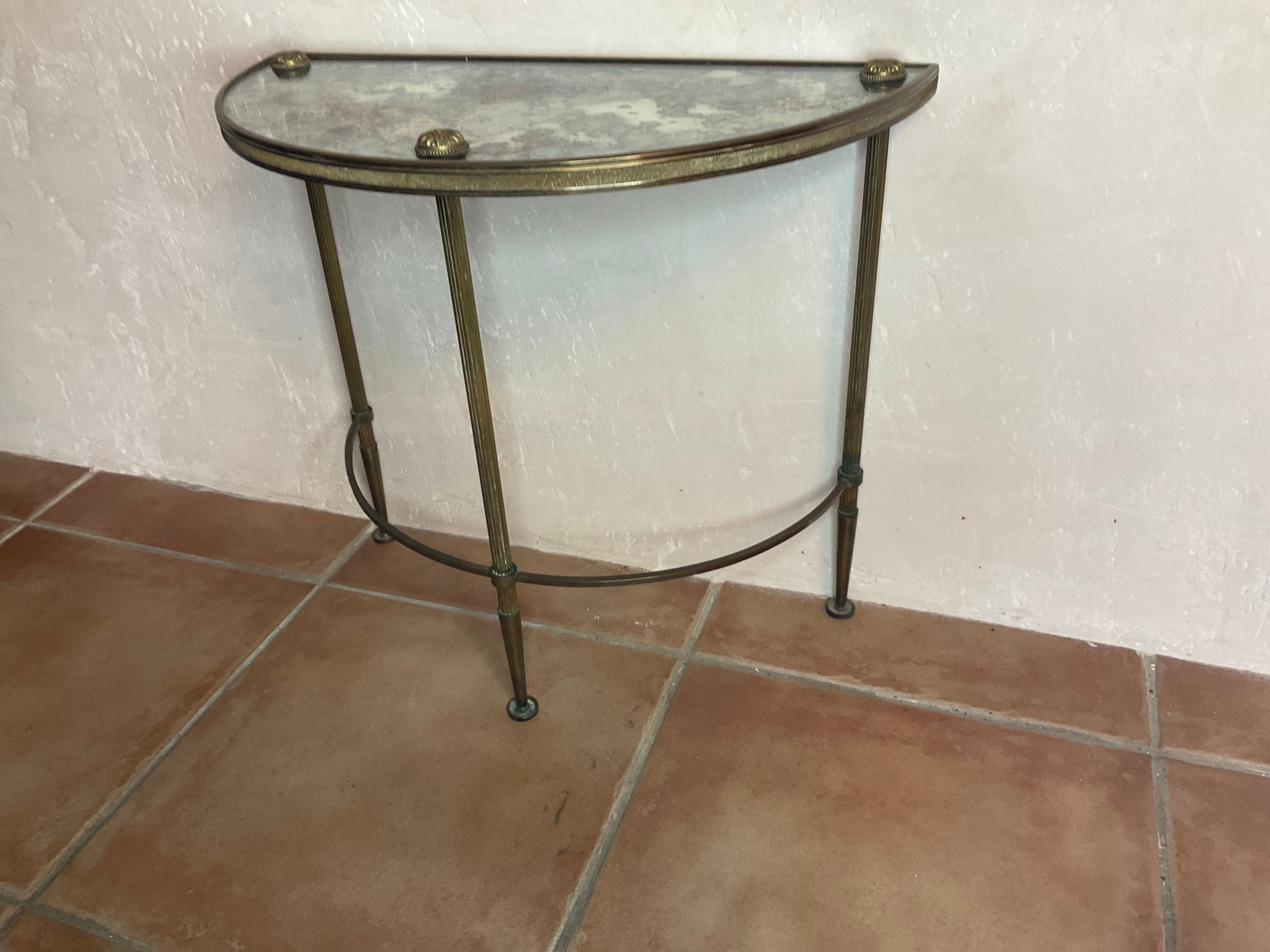 Fifth wheel end of sofa design marbled mirror top