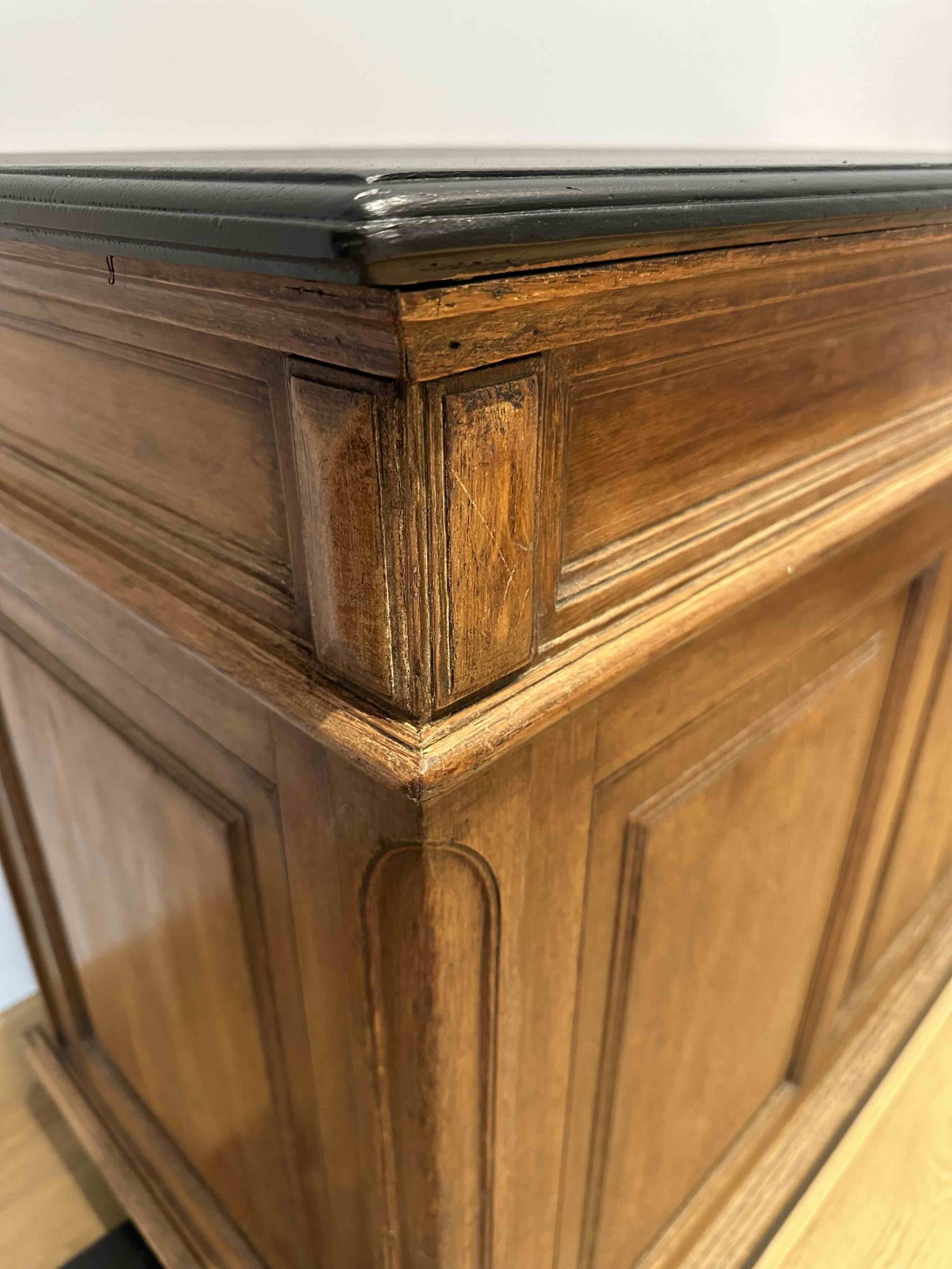 Craft furniture with drawers