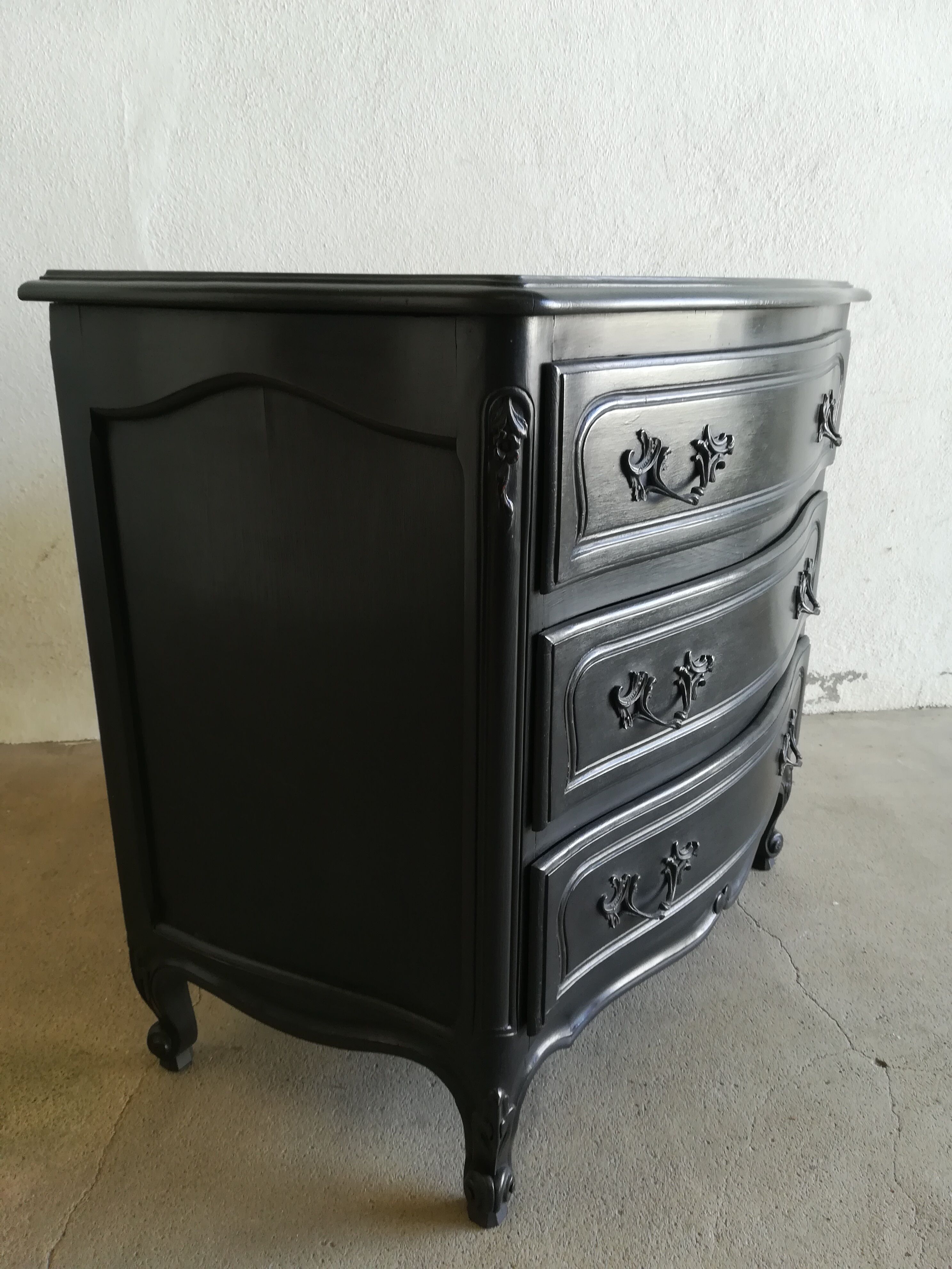 Louis XV style dresser