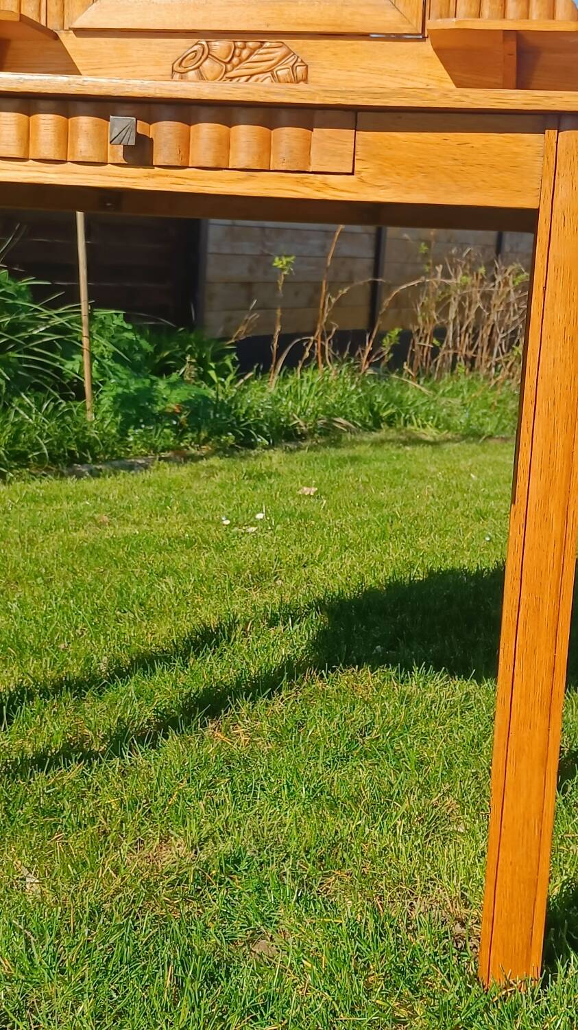 Art Deco dressing table with removable mirror