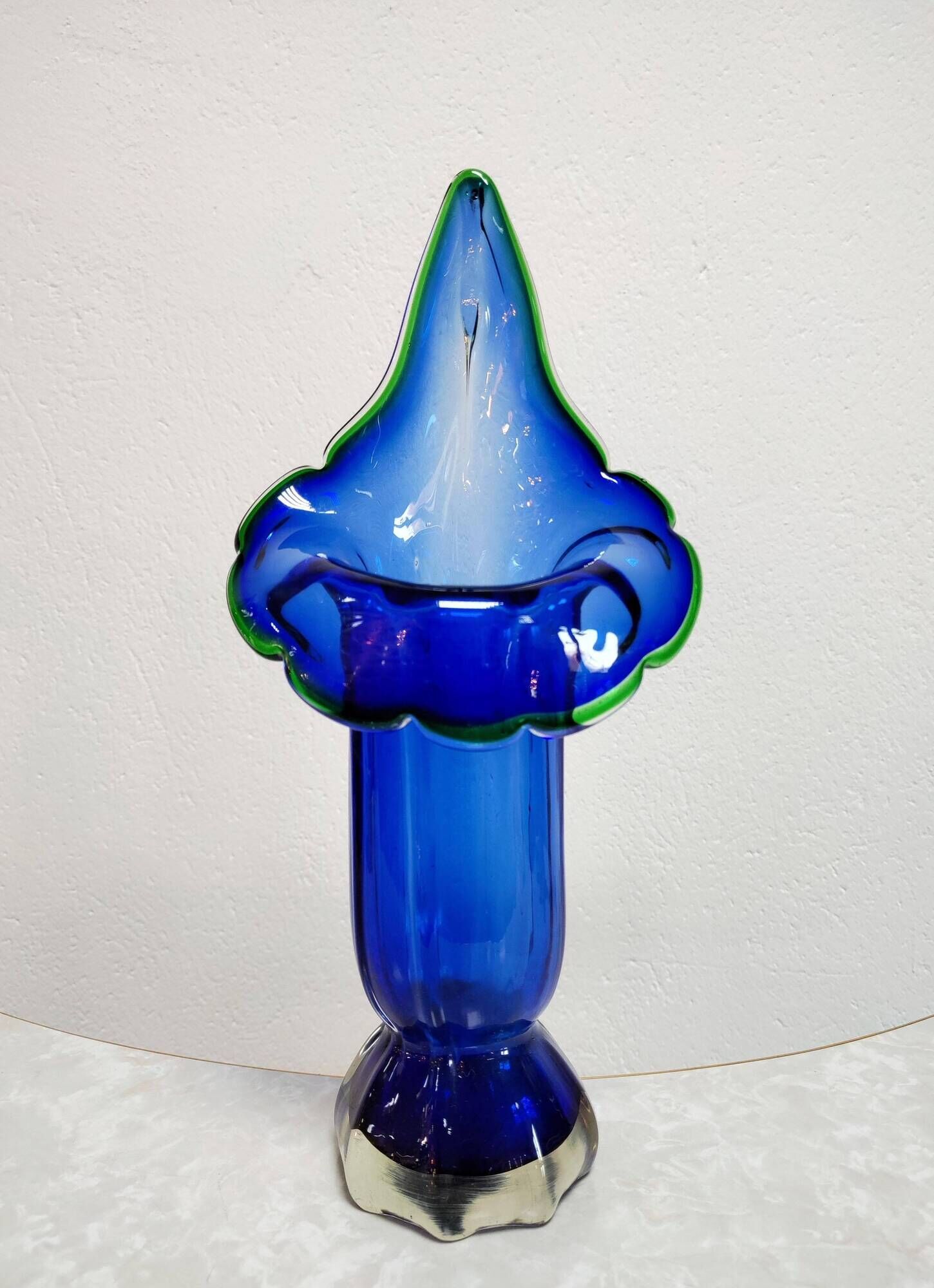Murano glass vase in the shape of a Calla lily, 1960s
