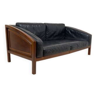 Sofa in the style of Tobia Scarpa