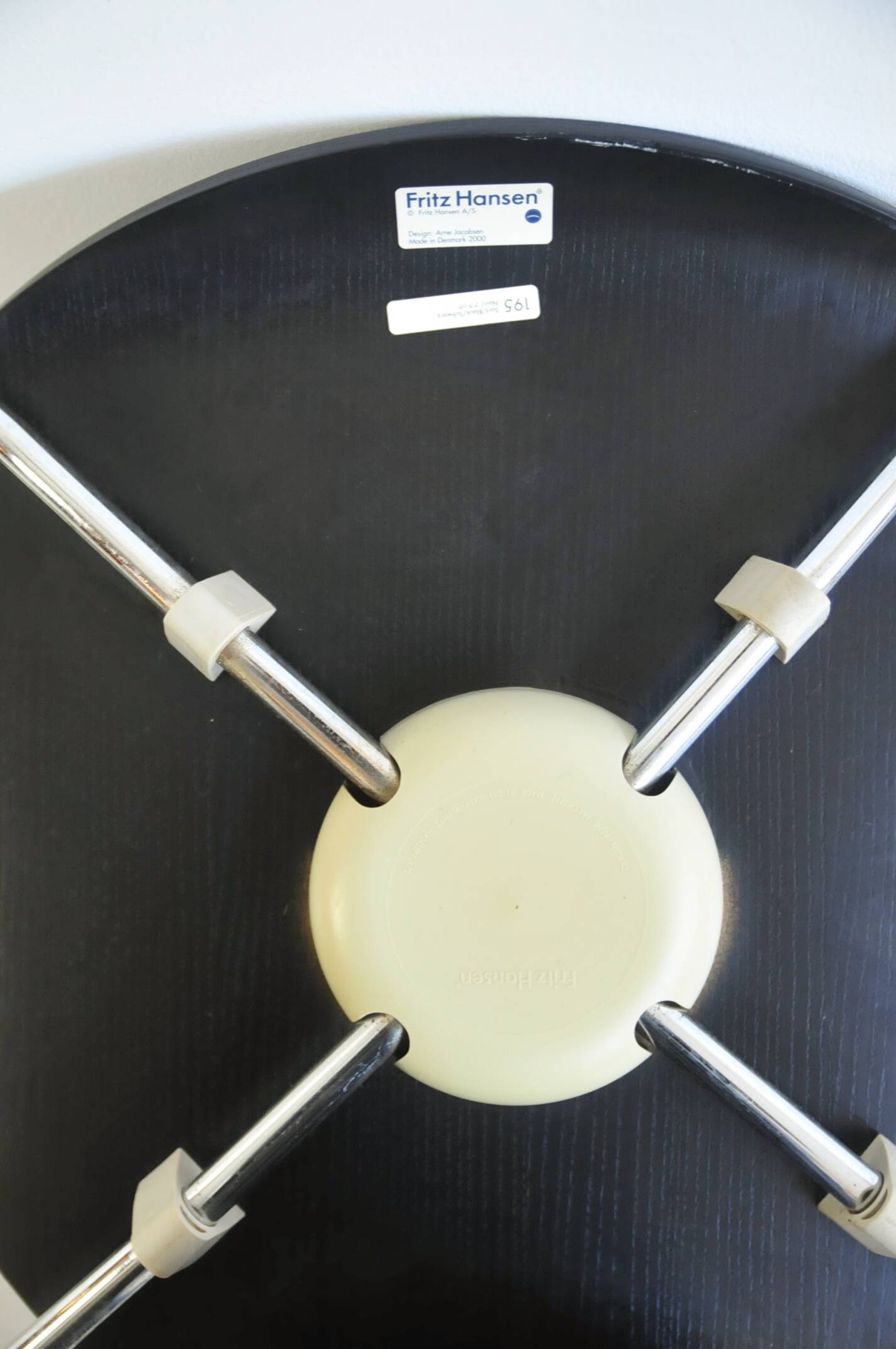 Chaise Black Butterfly d'Arne Jacobsen