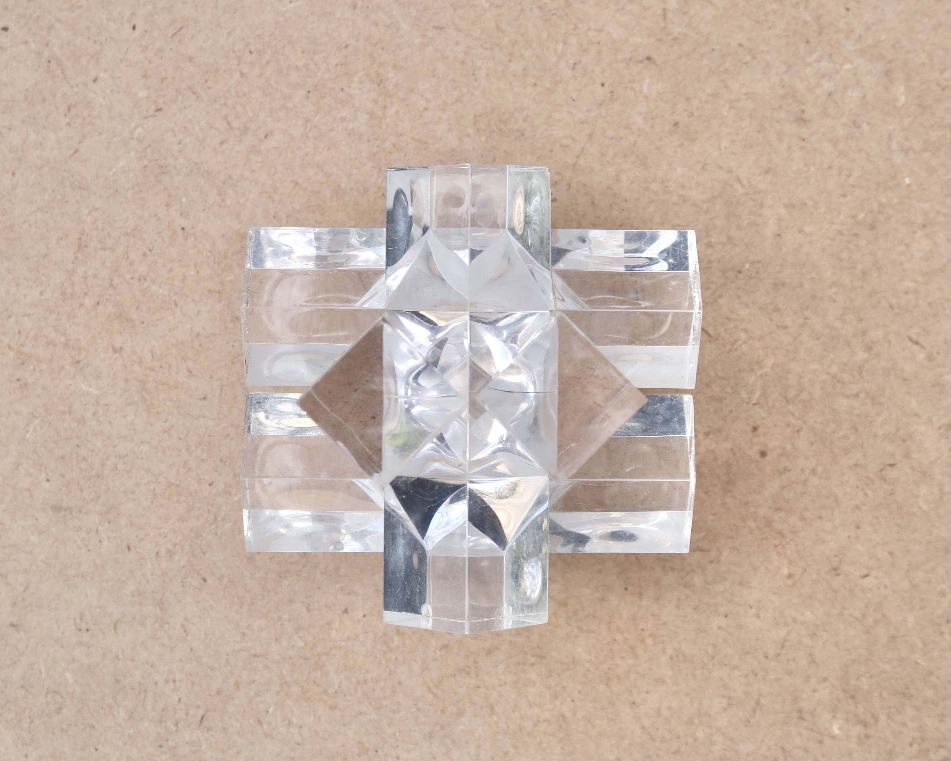 Minimalist sculpture by Max Sauze in plexiglass, 1970s