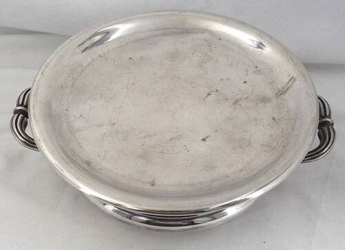 Christofle, beautiful warming tray from the 19th century, in silver-plated metal, very good condition.