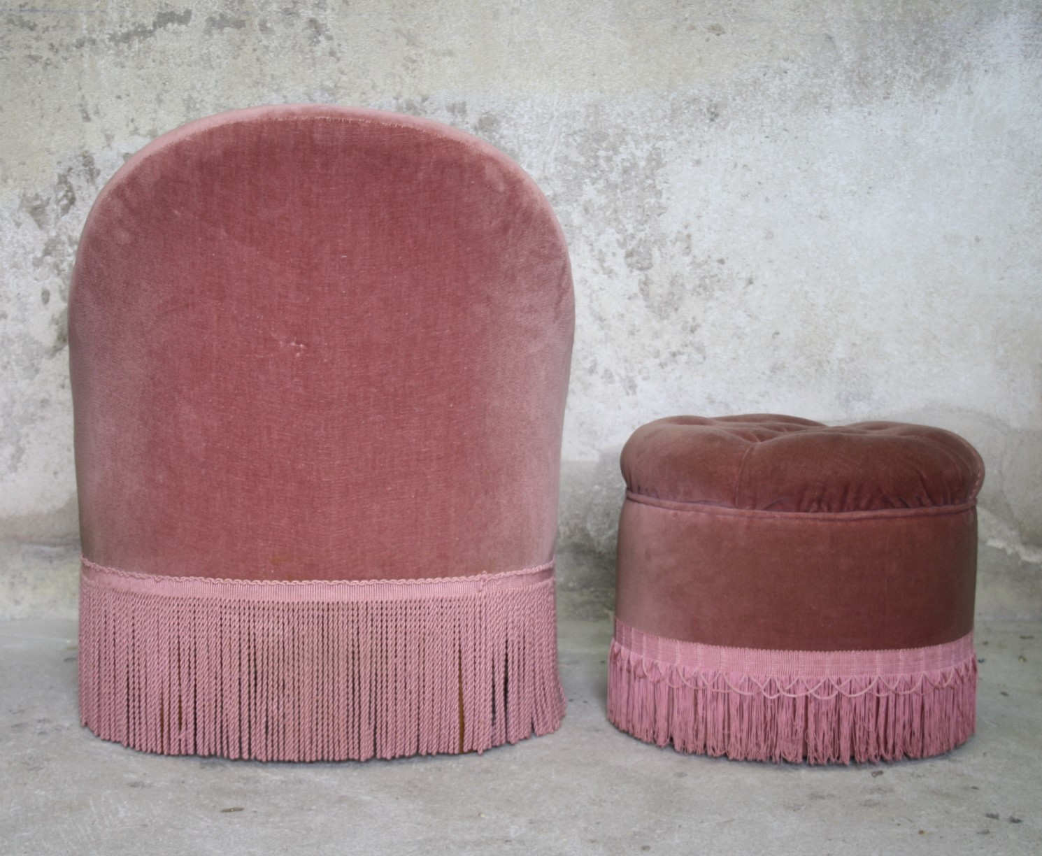 Toad armchair and footrest