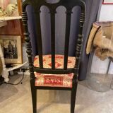 Fireplace or changing chair period 1900 in black lacquered wood and printed fabric