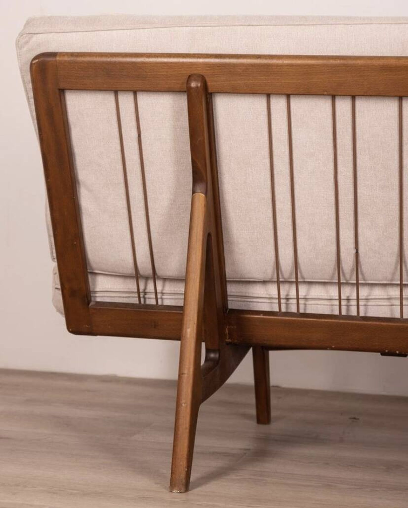 Canapé vintage des années 60 en bois de teck et tissu design danois