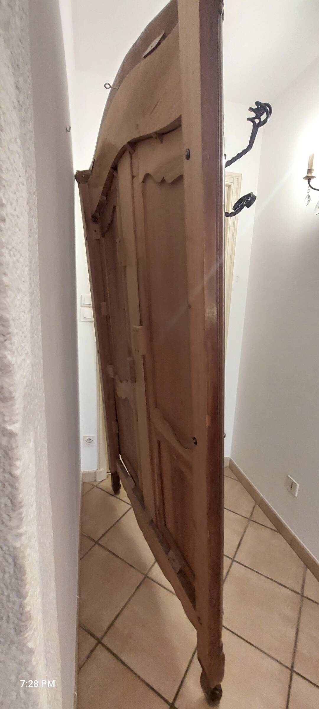 Wall-mounted coat rack entrance furniture