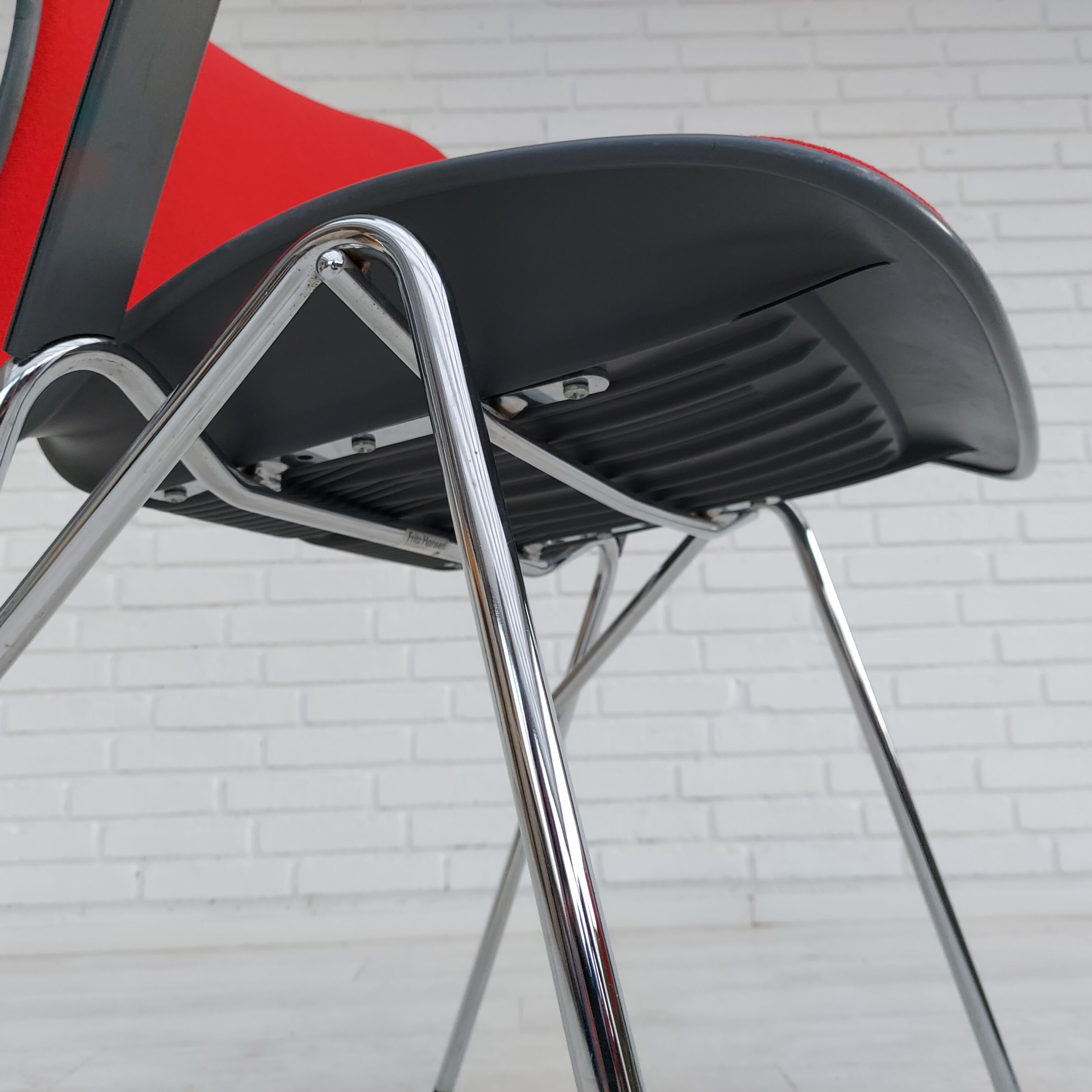 90s, Danish design by Alfred Homann, set of six "Ensemble" chairs, original condition