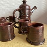 Set of 6 cups and their brutalist style teapot