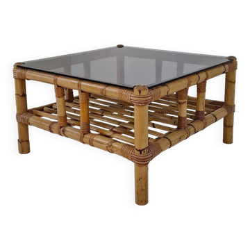 Table basse italienne en bambou avec verre fumé, années 1970