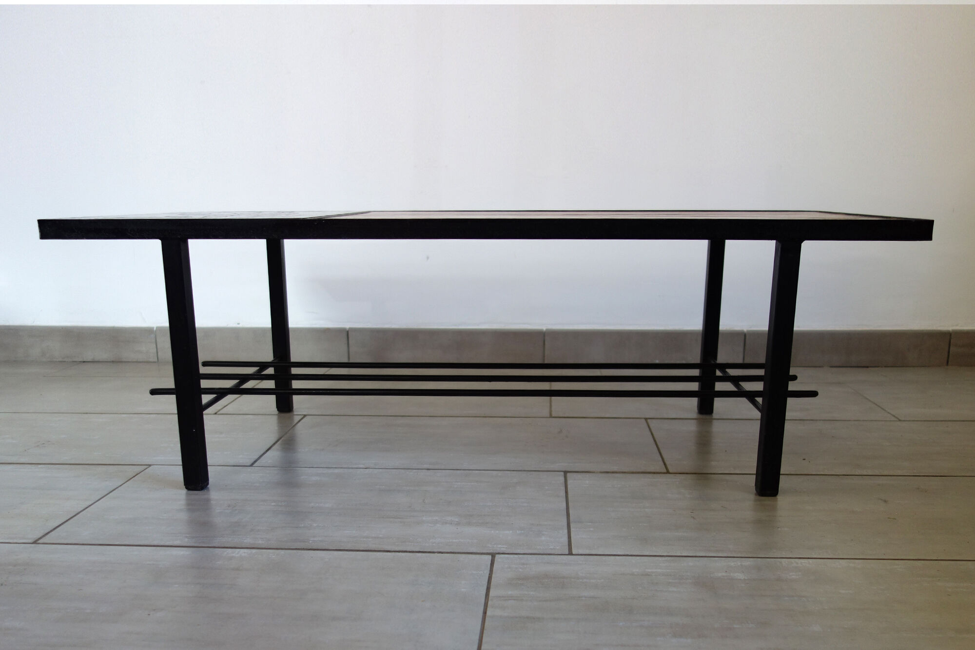 Table basse céramique et bois années 60
