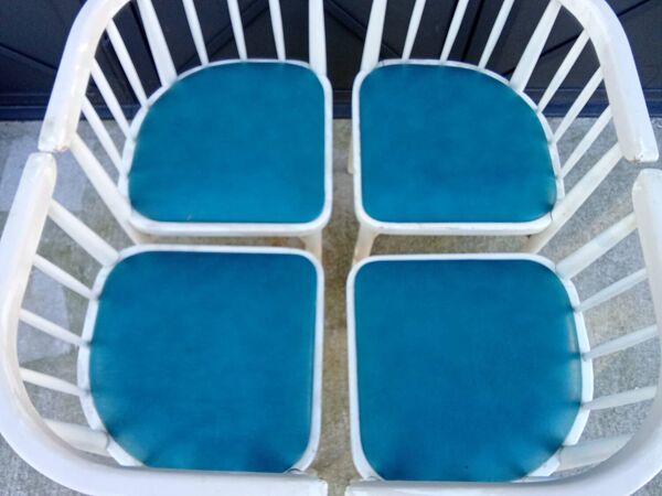 Serie de 4 chaises vintage encastrable d'angle Thonet