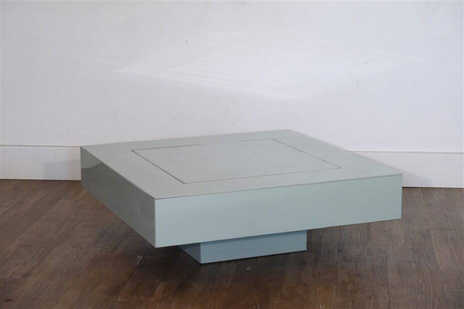 Table basse laquée de ligne roset 1970