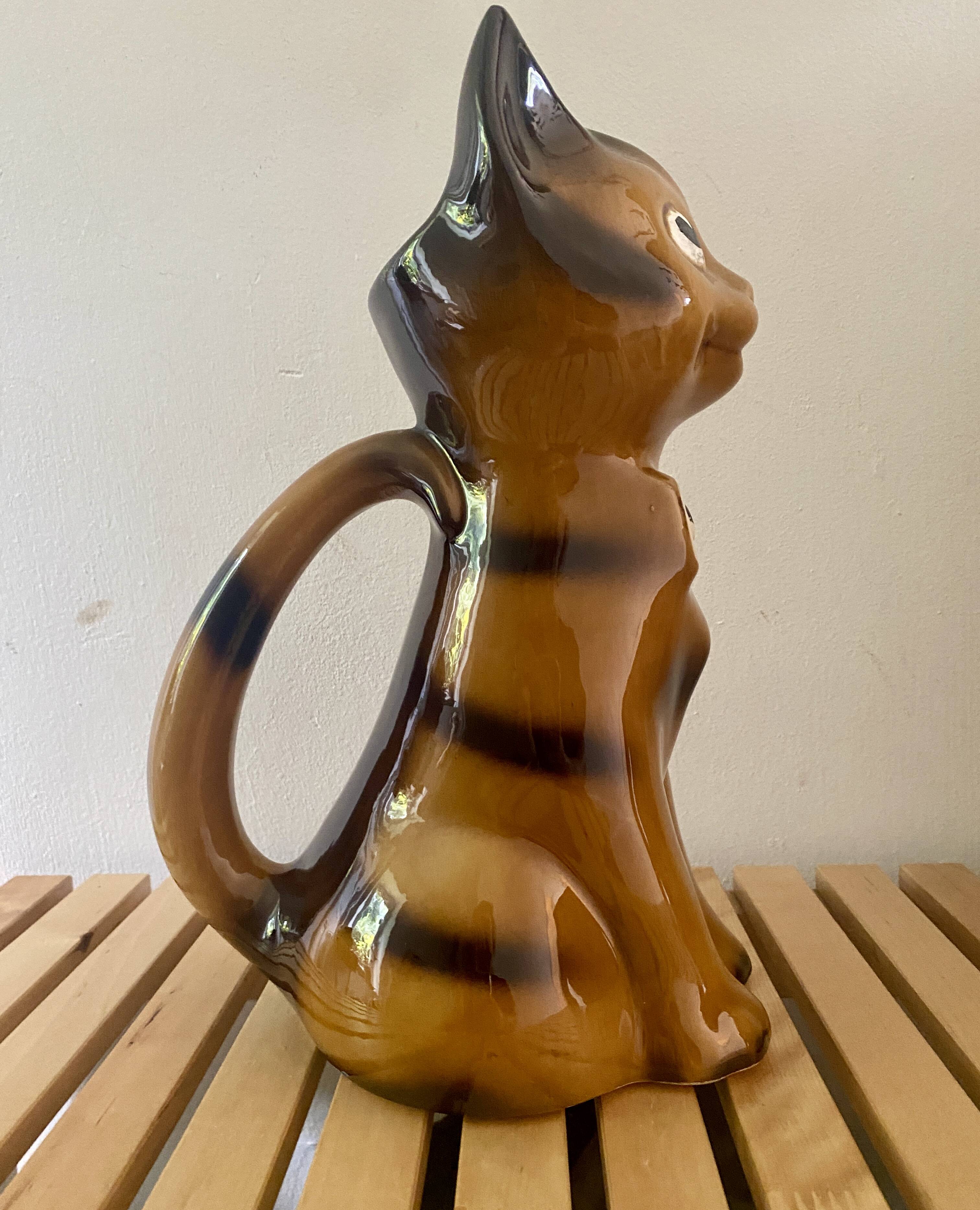 Vintage cat-shaped pitcher