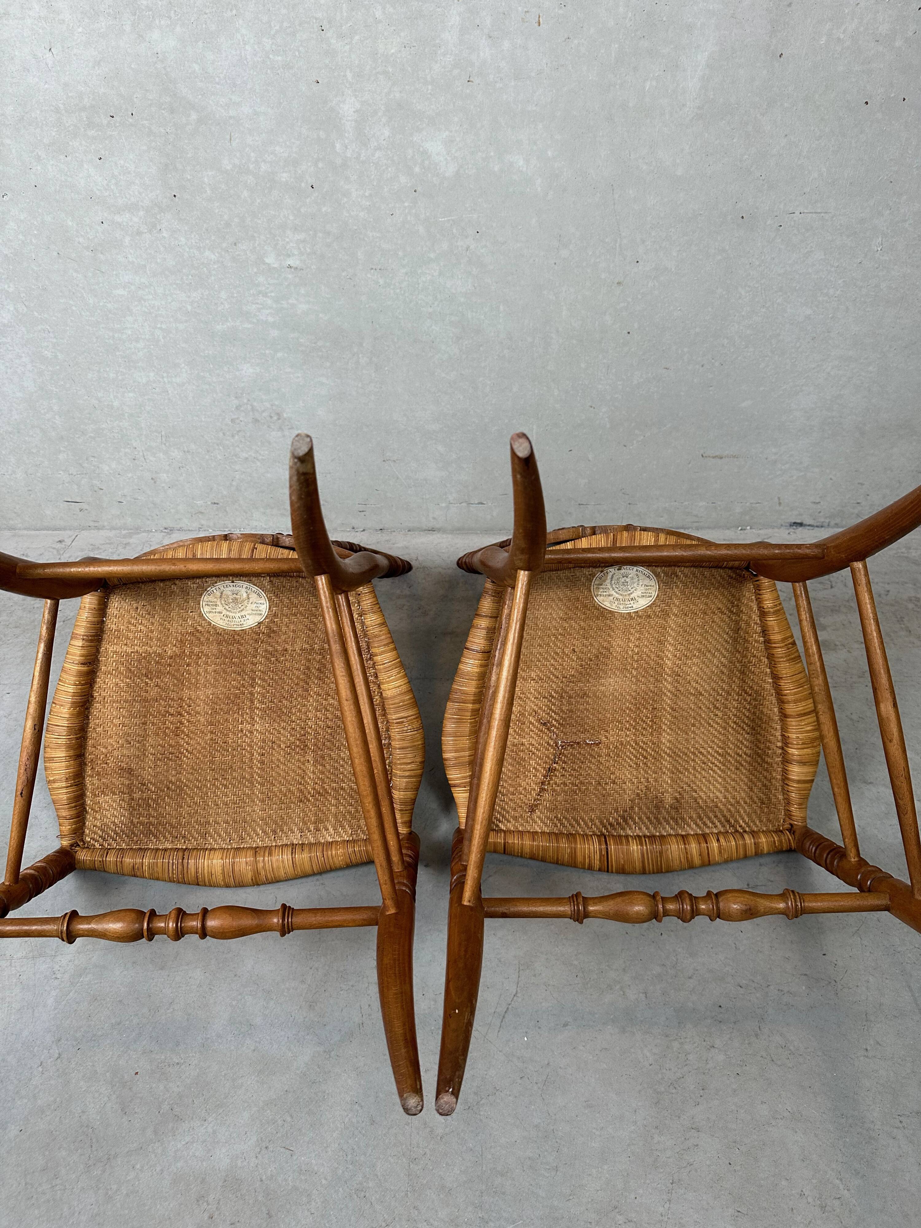 2 chaises Chiavari vintage originales – en bois