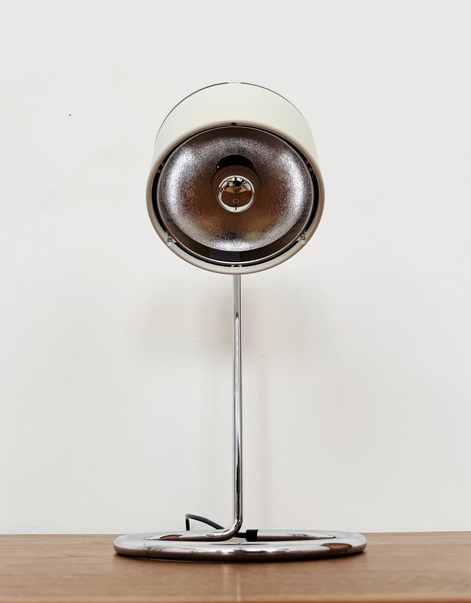 1 of 2 Adjustable Space Age Spot Table Lamps by Arnold Berges for Staff