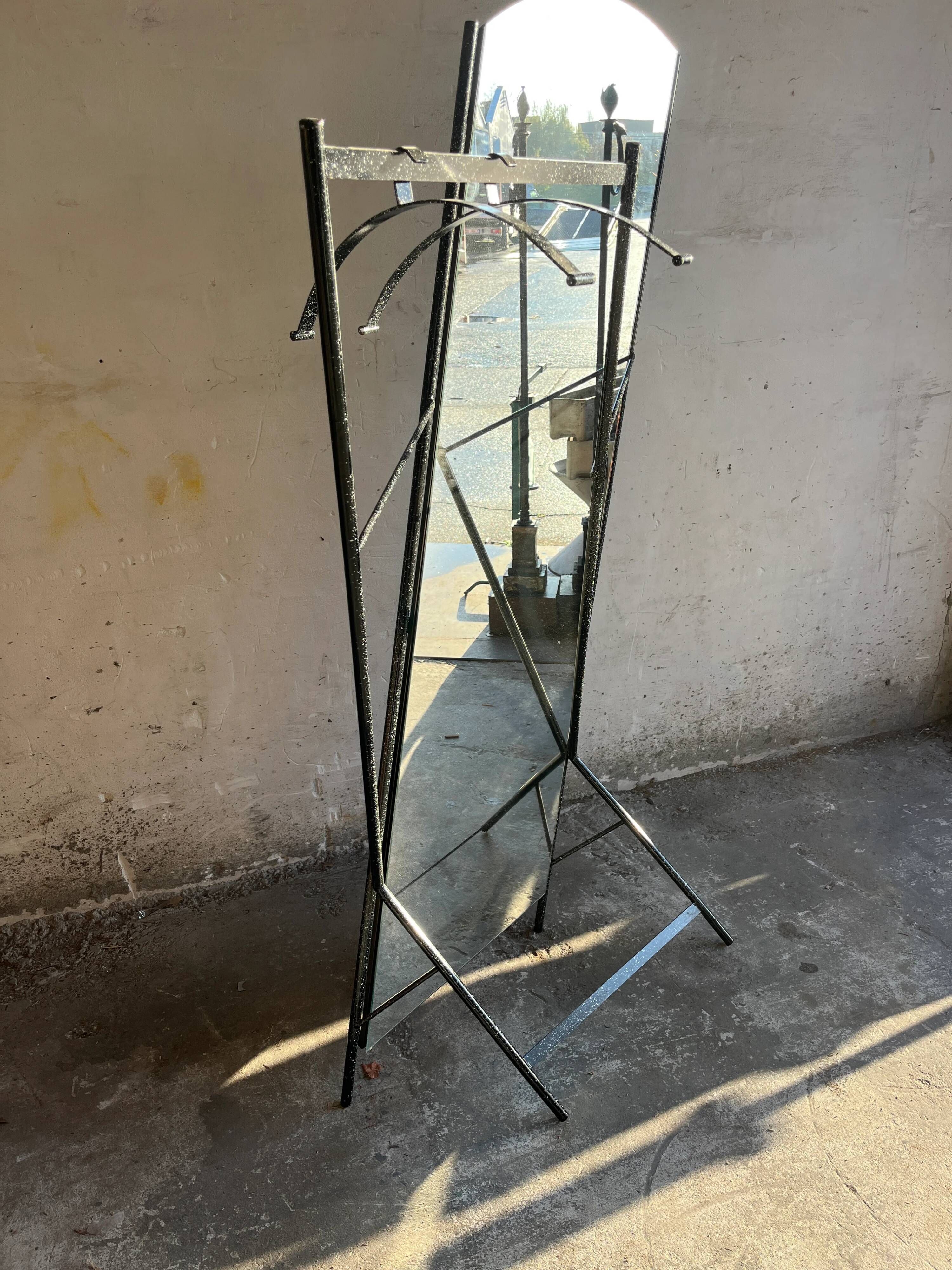 Coat rack with mirror in metal Memphis style (1980s)